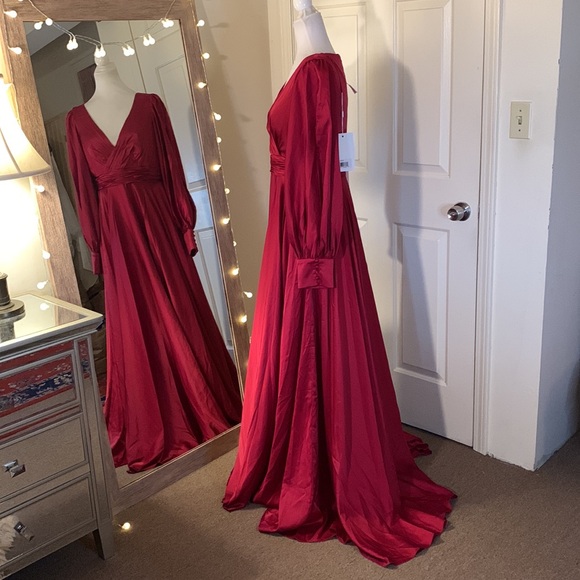 Mac Duggal SPIT BISHOP SIFFVE WRAP OVER FLOWY GOWN 67847 - Picture 10 of 16